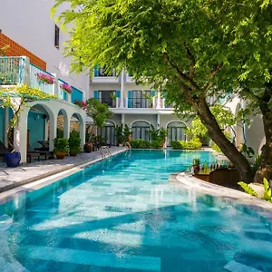 Salmalia Boutique & Đà Nẵng