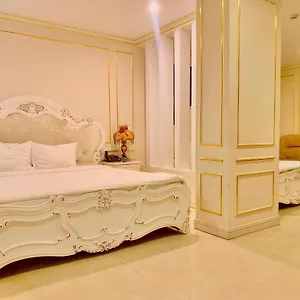 Hotel Tuyet Son
